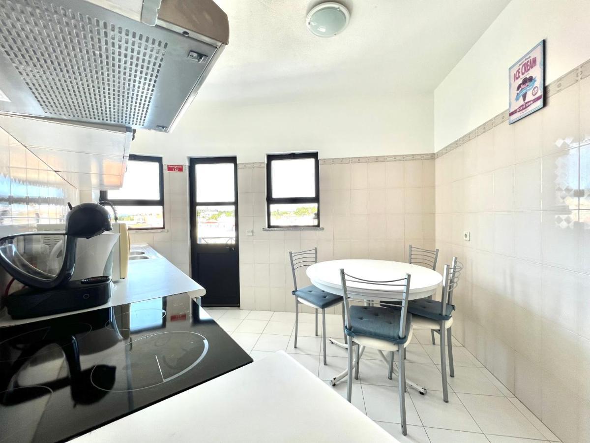 Loky - Near Quarteira Center Apartment Exterior photo