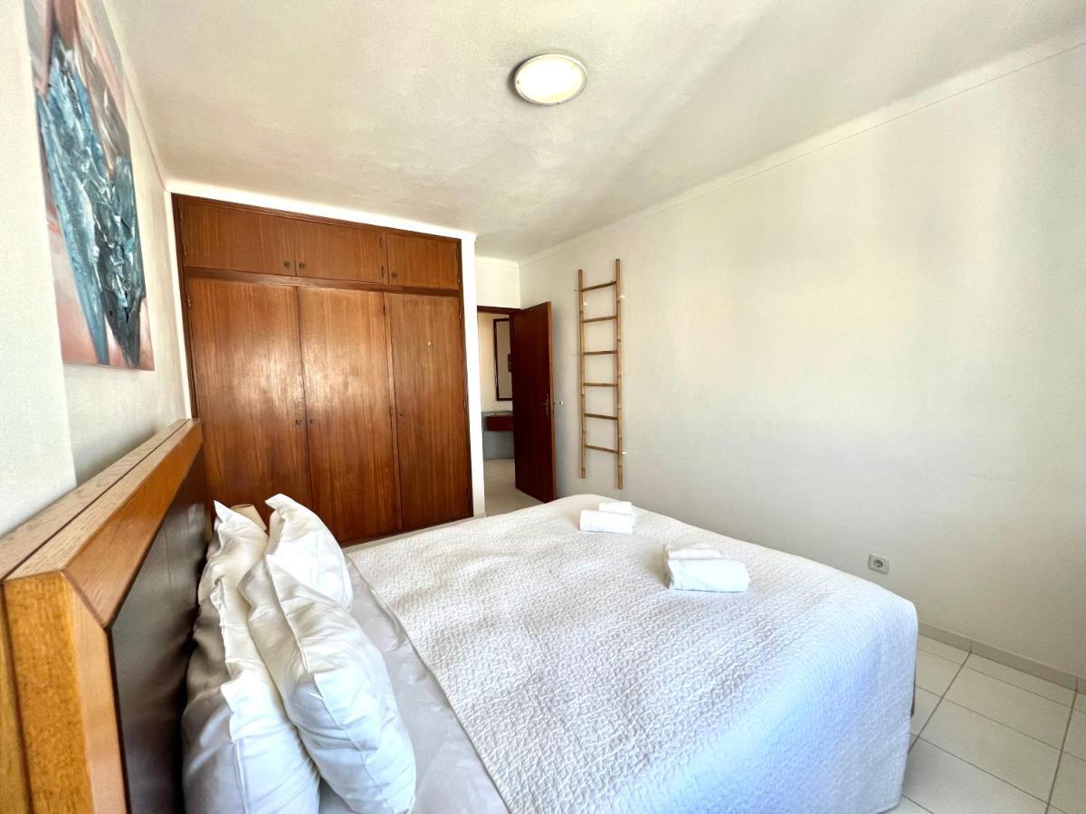 Loky - Near Quarteira Center Apartment Exterior photo